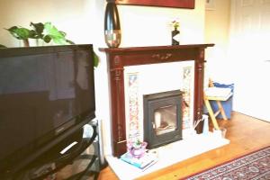 Home in Dublin 12 with Secure Parking