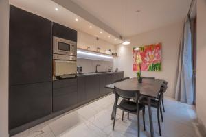 The Bright Nest Apartments