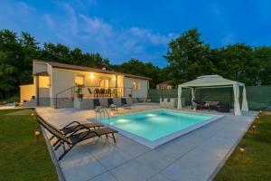 Villa Tamara by Istrialux