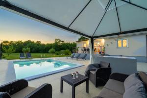 Villa Tamara by Istrialux