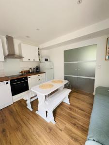 Appartements Maisonnette Proche Gare & Centre l Jardin l Clim : photos des chambres