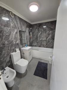 Estatesmen Selfridges Oxford Street Apartment