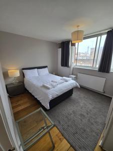 Estatesmen Selfridges Oxford Street Apartment