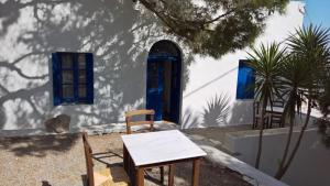 Piazza Castello Milos Greece