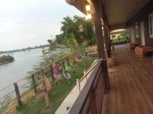 Champa Riverside