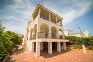 Casa Panorama In Front Of The Sea
