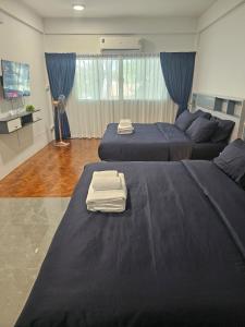 Middletown chiangmai 2king bed