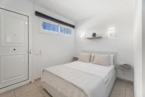 Greta Costa del Silencio