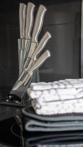 4 BDR House By Caledonia Luxe Stays Short Lets & Serviced Accommodation Livingston