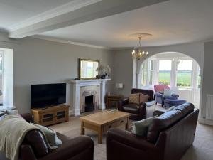 Vicarsford Farmhouse