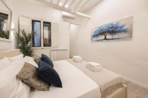 Deluxe Pitti Suites by MMega