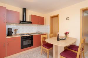 Apartments Sol in Sonce