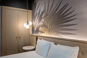 Deluxe Queen Room room in Hotel G.G.Gociman