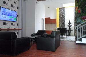 INNCA - Rooms at Villa Jatidiri, Semarang