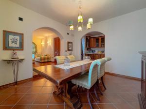 Casa Ampia con Giardino, Natura e Relax