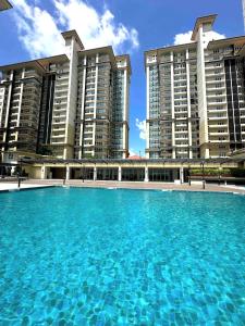 Riverine Diamond Kuching