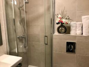Hotels Les Colonnes Strasbourg Zenith : Chambre Lits Jumeaux Standard