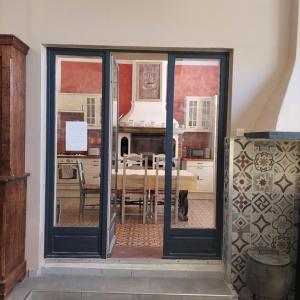 B&B / Chambres d'hotes Le Patio Des Cigales : photos des chambres