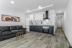 Santa Cruz Kiko Residences