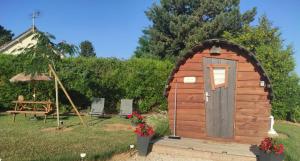 Cahute enchantée Aubois dormant