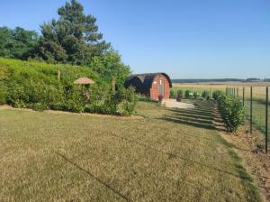 Cahute enchantée Aubois dormant