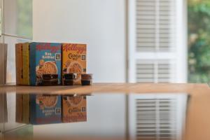 Reading Station - Modern Home with its own Garden Sleeps 6