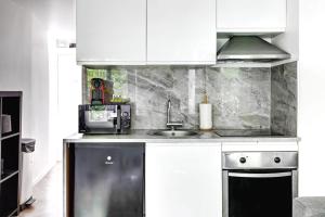 Appartements Paris Authentique 4 Pers Pres Sacre Coeur : photos des chambres