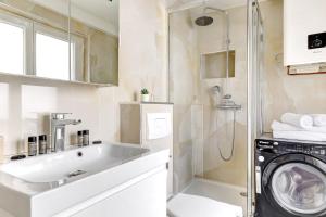 Appartements Paris Authentique 4 Pers Pres Sacre Coeur : photos des chambres