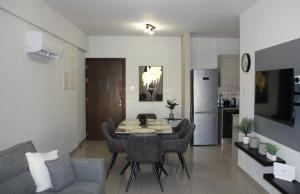 Lamas Residence