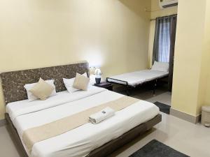 Royal Park Residency