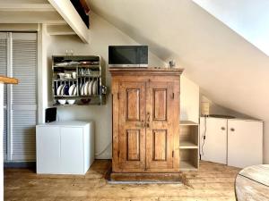 Appartements Le Mont-Eiffel - Duplex a Montmartre avec vue sur la Tour Eiffel : photos des chambres