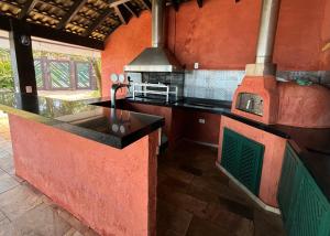 Juquehy - Condomínio de Frente para o Mar - Piscina Aquecida - Quadra de Tenis