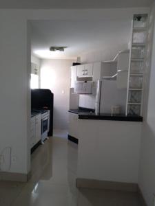 Apartamento de 03 quartos próximo ao HU no Candida Camara