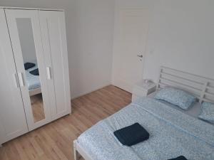 VK - VBD - Zürich Airport - Homestay - Villa Bassersdorf