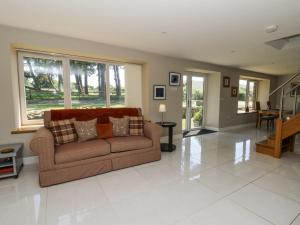 Little Penrhosgoch Barn