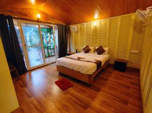 Darsy Residency and beach cottages