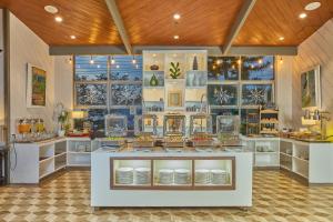 Summit Ridge Tagaytay - Newly Renovated