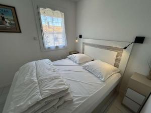 T2 lumineux avec balcon à 50m de la plage à Pontaillac, parking inclus - FR-1-494-214