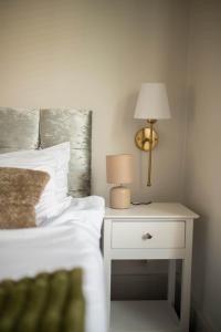 Great Value London Apartment with Garden in Tufnell Park near Emirates Stadium and 10 mins to Kings Cross