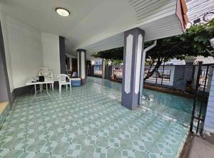 후웨이야이 작은집