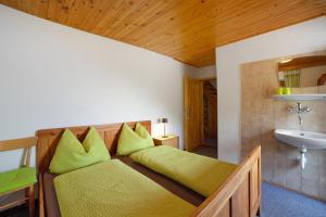 Enzianhuette Jaufenpass