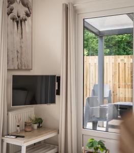 Chalet met hottub & omheinde tuin Zeeland VP090