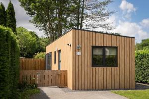 Chalet met hottub & omheinde tuin Zeeland VP090