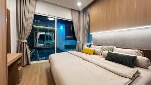 De Flourishing Hill Escape #2