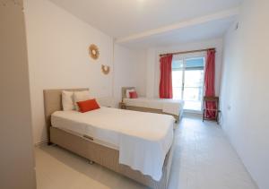 Villa Shato Turgut Daily Weekly Rentals