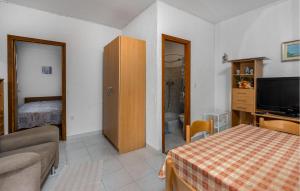 Lovely Apartment In Supetarska Draga