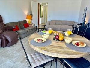 Eden Park Your Host Helper