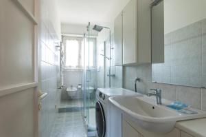 Youhosty - San Siro View