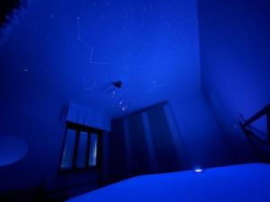 4 beds - 2 bedrooms near the station