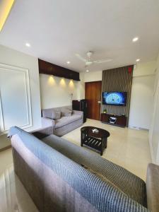 SeaScape - 1BHK - Carter Road w Car parking